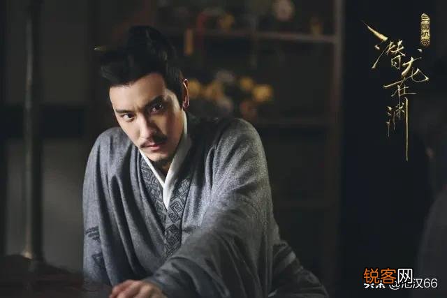 曹丕,文不如四弟,武不如大哥,智不如五弟,谋不如曹操。优点在哪里,只是心狠吗？