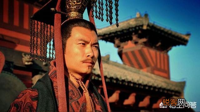曹丕,文不如四弟,武不如大哥,智不如五弟,谋不如曹操。优点在哪里,只是心狠吗？
