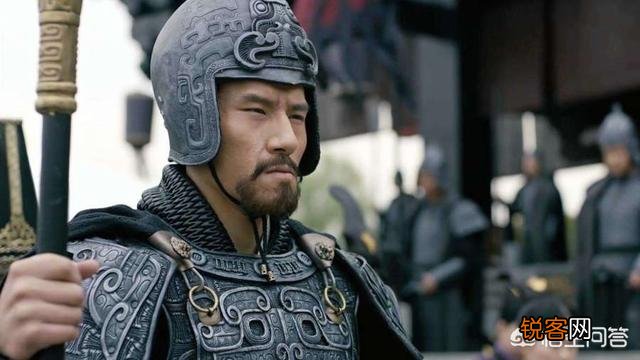 曹丕,文不如四弟,武不如大哥,智不如五弟,谋不如曹操。优点在哪里,只是心狠吗？