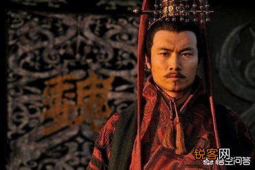 曹丕,文不如四弟,武不如大哥,智不如五弟,谋不如曹操。优点在哪里,只是心狠吗？