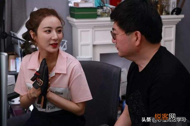 马云去安徽吃火锅,为什么要带上薇娅和韩红？