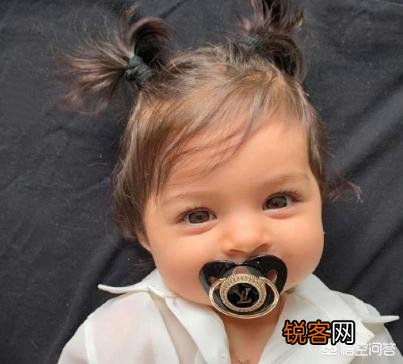 婴儿多大可以用安抚奶嘴？