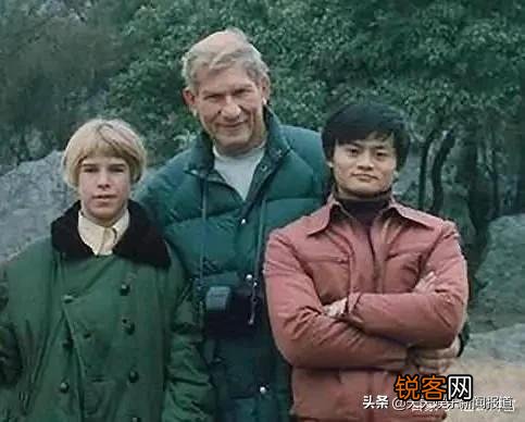 1984年马云读大学,澳洲友人莫利给其寄了200澳元,其实际的购买力相当于现在的多少钱？对此你怎么看？