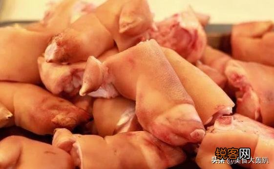 卤猪蹄怎么达到去腥和增香？
