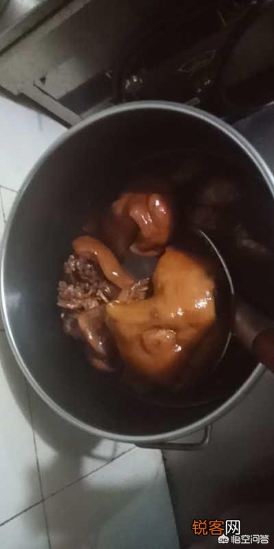 卤猪蹄都放什么香料？