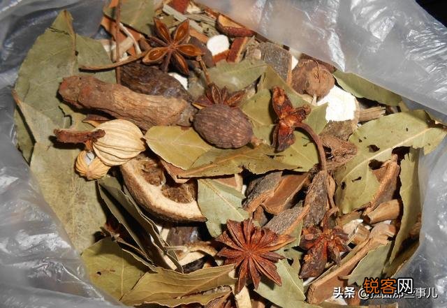 香料之间怎么搭配才能发挥它的最大香效？