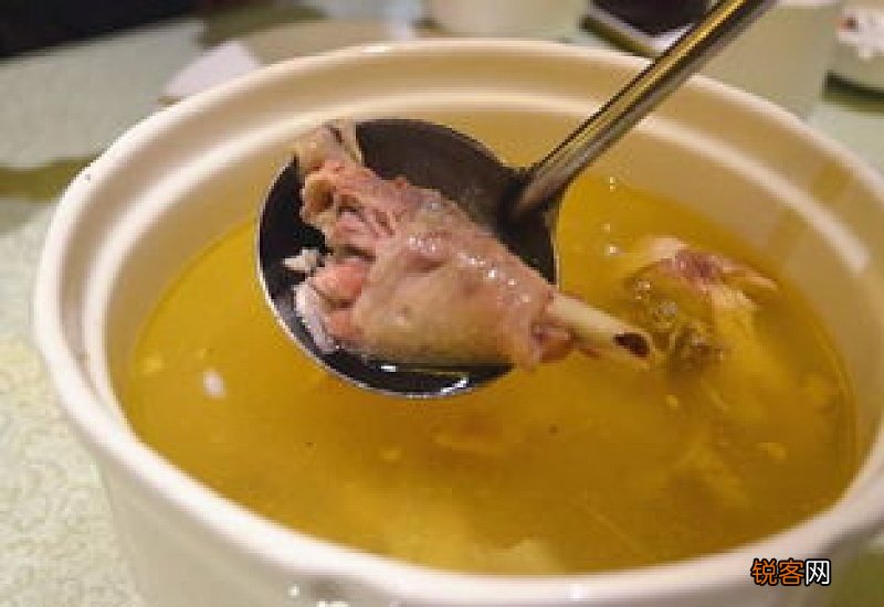 炖鸡用什么鸡 炖鸡放什么好吃