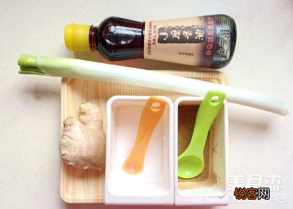 猪肉茴香馅的饺子怎样调馅才好吃？