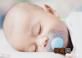 婴儿用安抚奶嘴到底好不好？