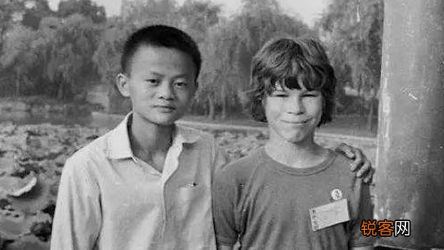 20年前,有个叫戴维的小男孩给了马云200元,现在他怎么样了？