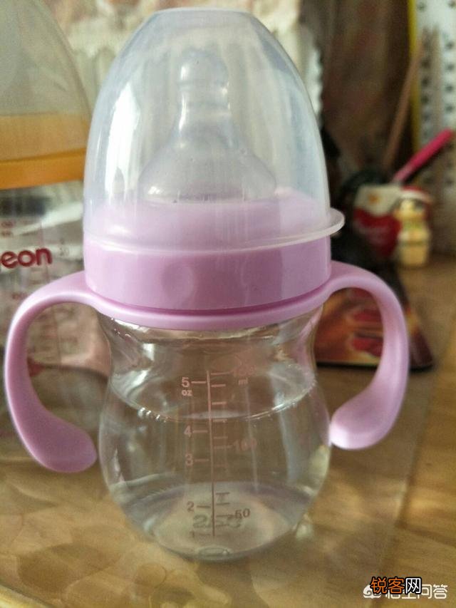 什么牌子的奶瓶好？