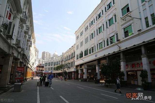 10月6日,《长津湖》官方着重感谢厦门观众,是因为什么事情？