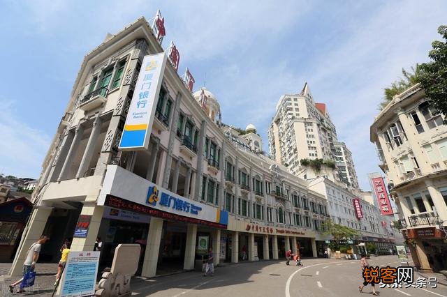 10月6日,《长津湖》官方着重感谢厦门观众,是因为什么事情？