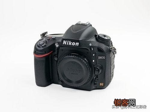 现在尼康的半画幅相机还有啥值得入手的？学生党小白一枚,预算在6000以内,喜拍景？
