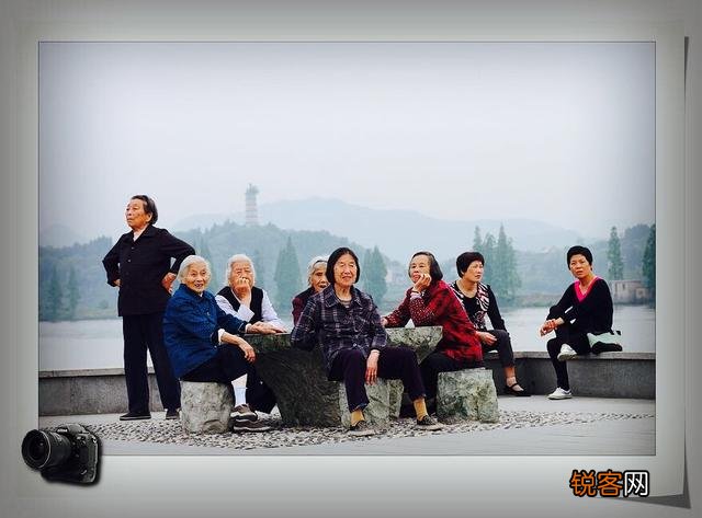 我突然想买个单反相机,主要用来拍风景,有什么适合的单反推荐吗？