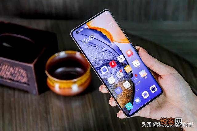 LCD和oled、amoled屏最好的是什么,哪个手机最好？