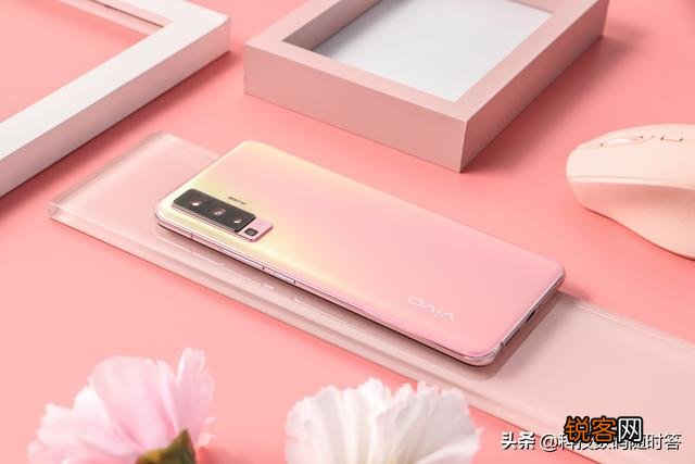VIVO和华为手机究竟哪个牌子质量好？我准备换5g手机了？