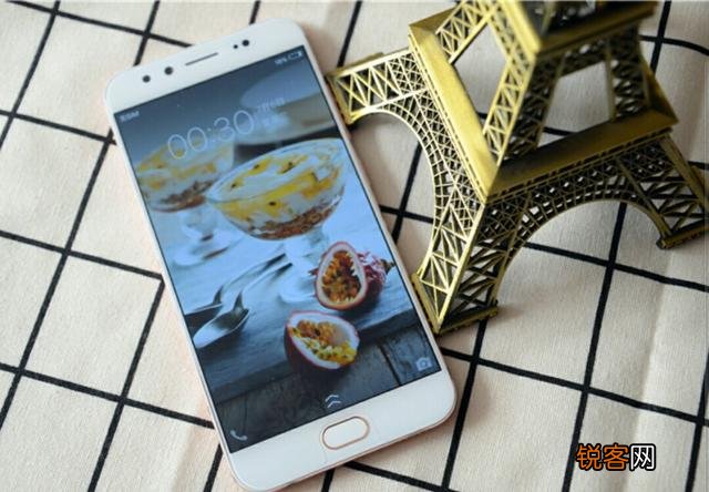 国产手机哪个牌子好？