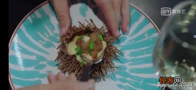 收入 能否根据电视剧我的前半生中陈俊生、唐晶、贺涵的生活状态推算一下他们各自的工资水平？