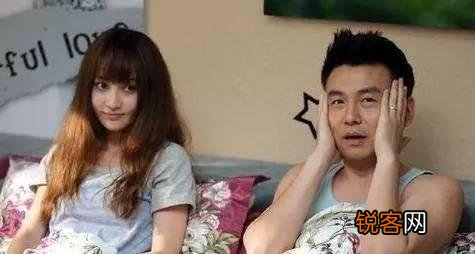 雷佳音在《我的前半生》中饰演的陈俊生和现实中的他有什么不一样？