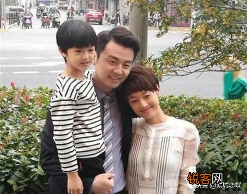 电视剧《我的前半生》里面的陈俊生为什么愿意给别人养儿子,都不愿养自己亲生儿子?