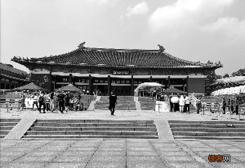 南京博物院五一仍限客 2023南京博物院五一人多吗