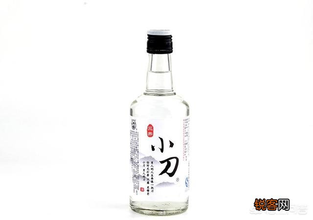 请问懂酒的朋友,最好最有名的白酒是哪种？举出五种？