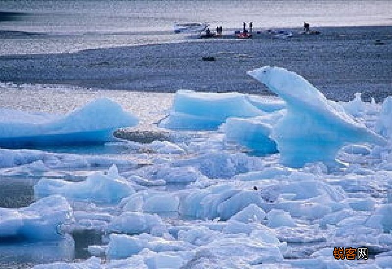 冰的密度和水的密度谁大?