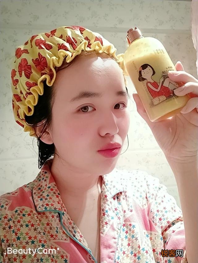 请问有适合油性头皮干性发质的好用护发素推荐吗？