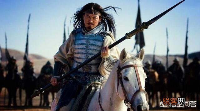 关羽、张飞、赵云、马超、黄忠都是猛将,为何关羽是“五虎”之首位？