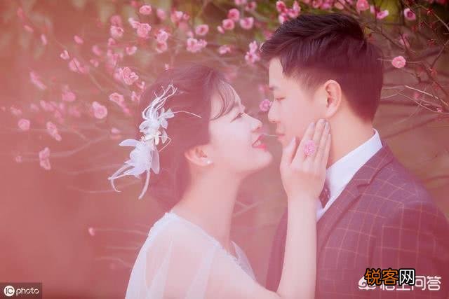 男人离婚后选择跟前妻同居,这属于一种怎样的心理？