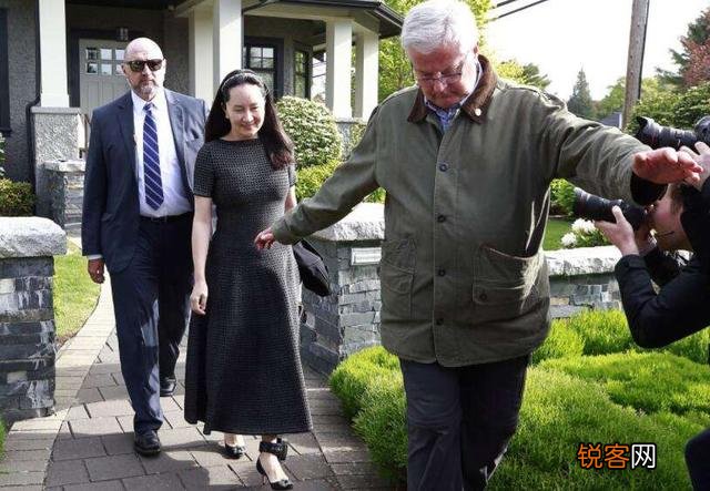 孟晚舟是谁？她怎么了？
