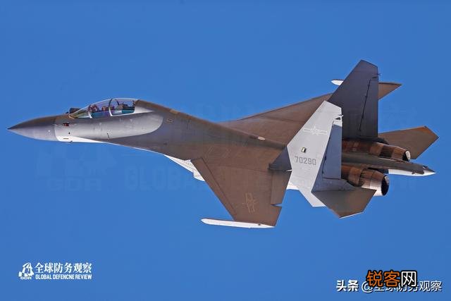 国产服役战机里除了歼20,还有比苏-30MKK更先进的战机吗？