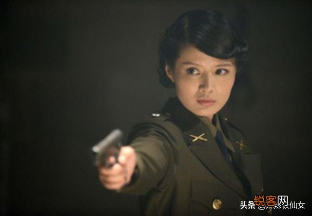 与傅程鹏离婚后,独自抚养儿子的程愫现状怎么样了？