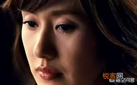 领着儿子在超市碰见前妻,她总是落泪,至今带着我的女儿还单身过,我该怎么办？