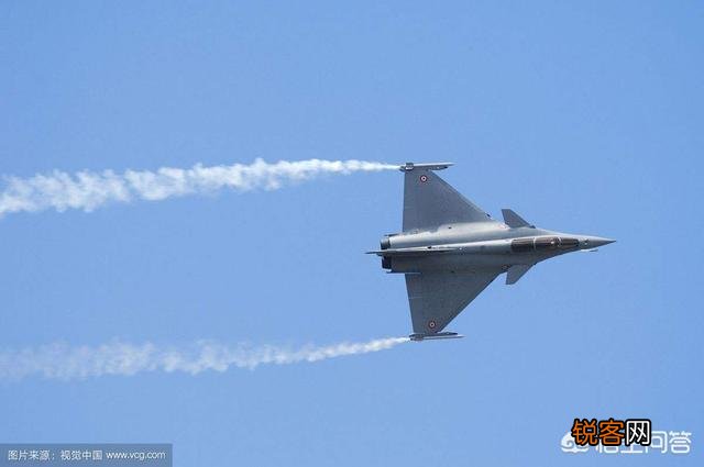苏30SM,F15S,F/A18F,EF2000,阵风,进行对比,谁综合性能最好？
