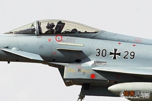 苏30SM,F15S,F/A18F,EF2000,阵风,进行对比,谁综合性能最好？