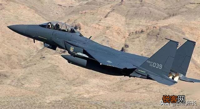 目前世界上综合能力最强的第三代战斗机是什么？