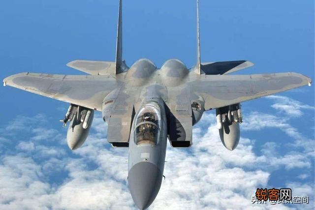 目前世界上综合能力最强的第三代战斗机是什么？