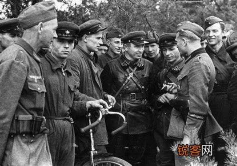 二战结束后苏联为何非要弄死容克贵族?如果不这样就无法征服德国？