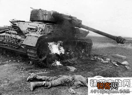 德军在奥廖尔同样部署了纵深防御,为何不能像苏军在库尔斯克突出部那样成功守住？