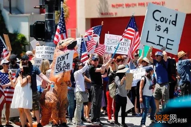 到下半年美国疫情失控,会爆发内乱还是先攻打其他国家？