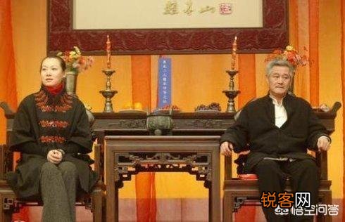 当初嫁给一无所有赵本山,成名后离婚的前妻葛淑珍,现状如何？