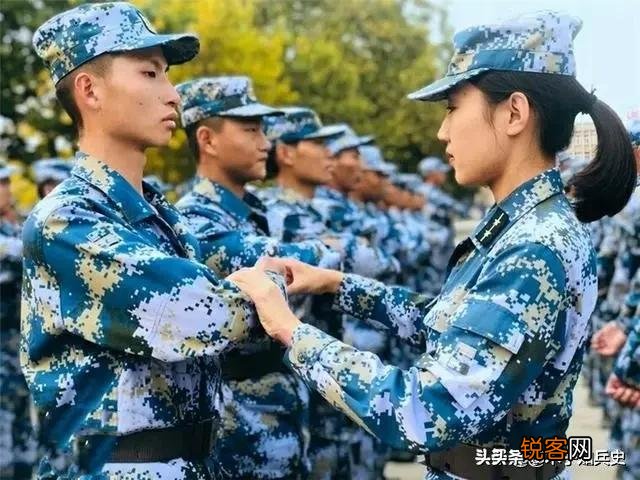 请问一下有多少女生喜欢军人,谈谈看法？