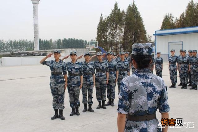 女空军今年二十岁部队军考落榜,原是普通一本大学想问接下来的路怎么走是比较好？