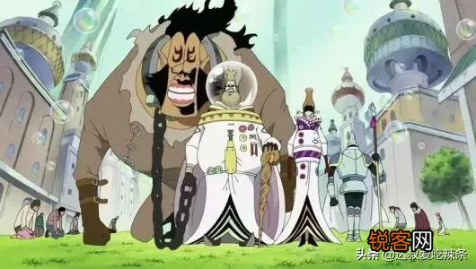 《海贼王》里天龙人表现得如此弱智且残暴,为什么海军还要维护他们？
