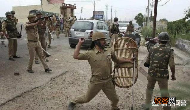 “印度铁娘子”英迪拉·甘地,为何会被自己的贴身警卫开枪打死？