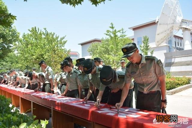 当义务兵时考军校现实吗,未来怎么样？