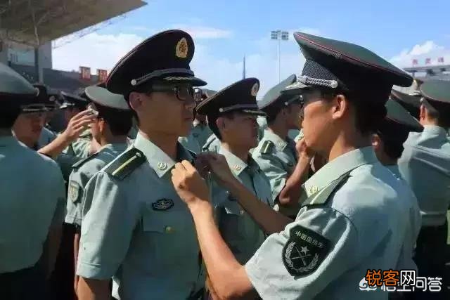 当义务兵时考军校现实吗,未来怎么样？