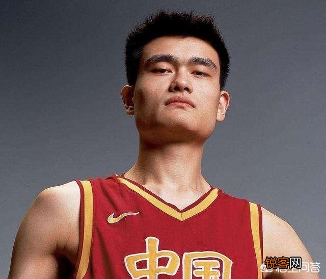 《2019胡润80后白手起家富豪榜》出炉,姚明排名48位,他究竟积攒了多少财富？